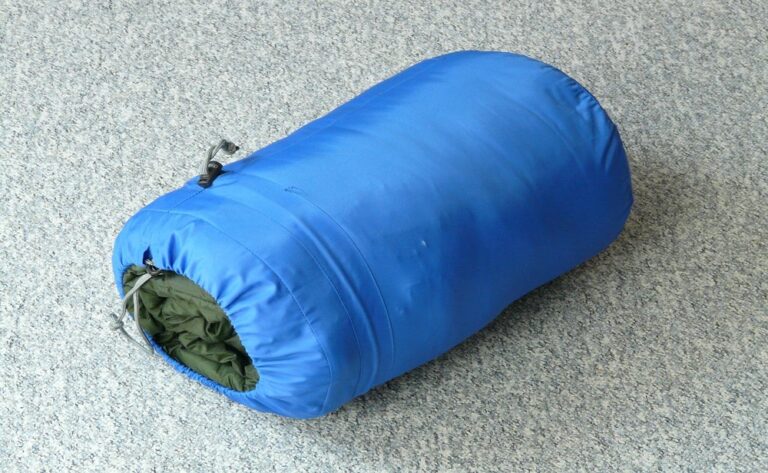 Best Sleeping Bag for Hiking to Keep You Warm and Safe on Your Next Adventure